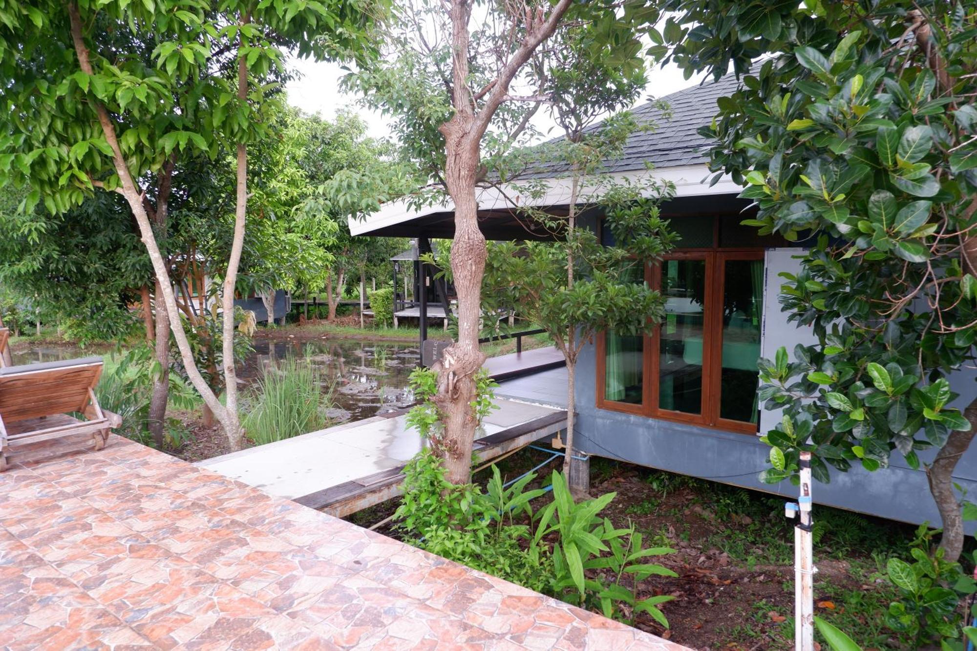 นอกชานมีนา Hotel จอมทอง ภายนอก รูปภาพ