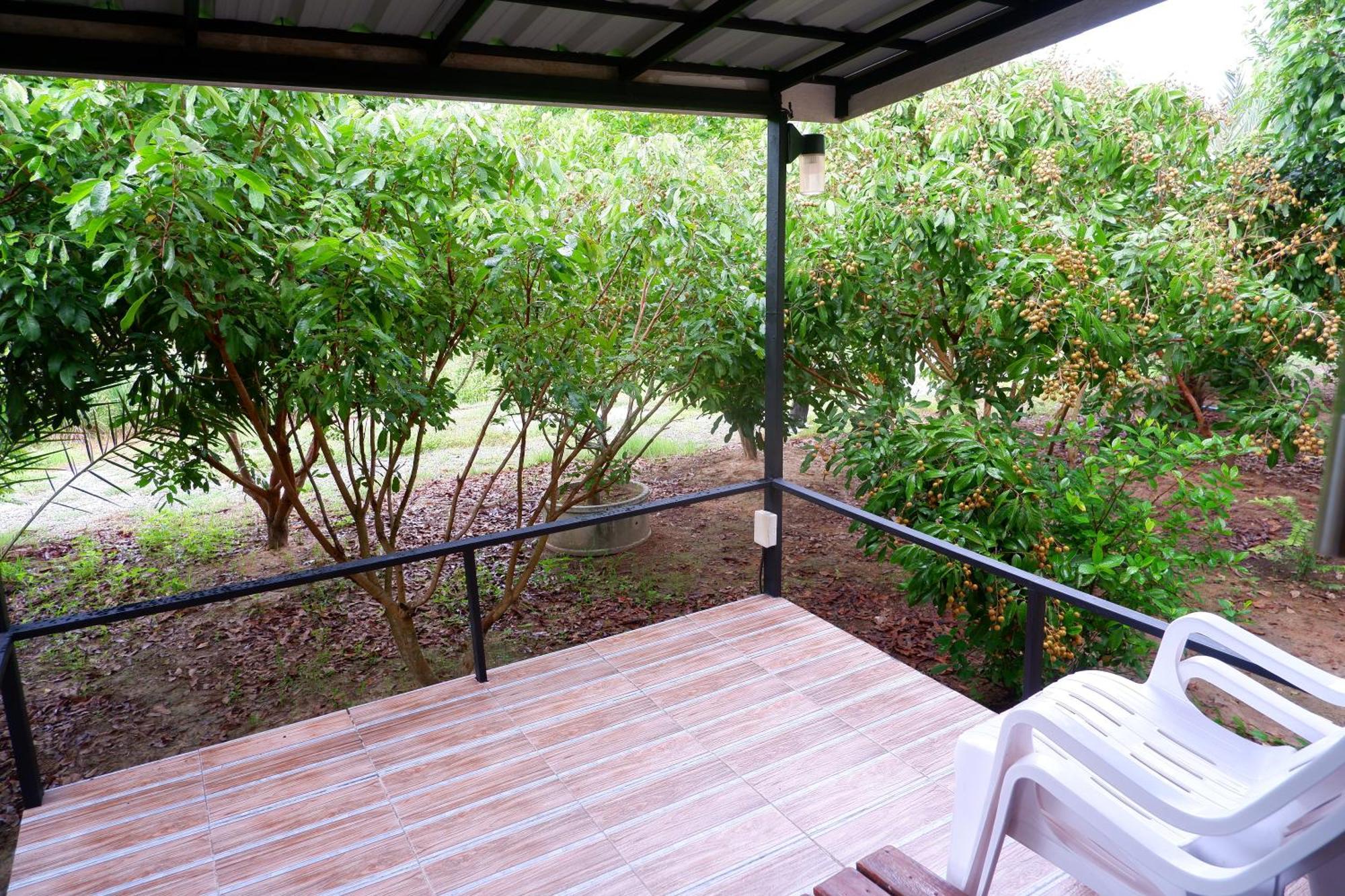 นอกชานมีนา Hotel จอมทอง ภายนอก รูปภาพ